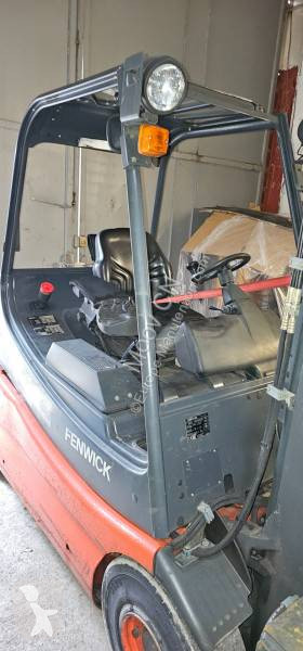 Chariot élévateur Fenwick-Linde E30S - 03
