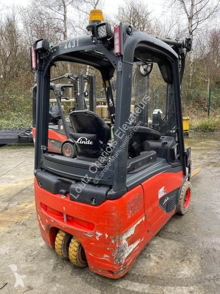 Chariot élévateur Linde  E16-02