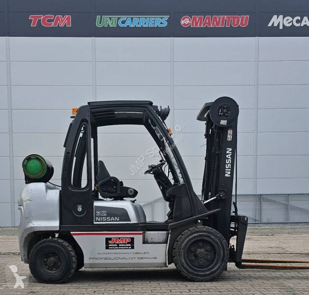 Nissan UG1D2A32LQ Gabelstapler