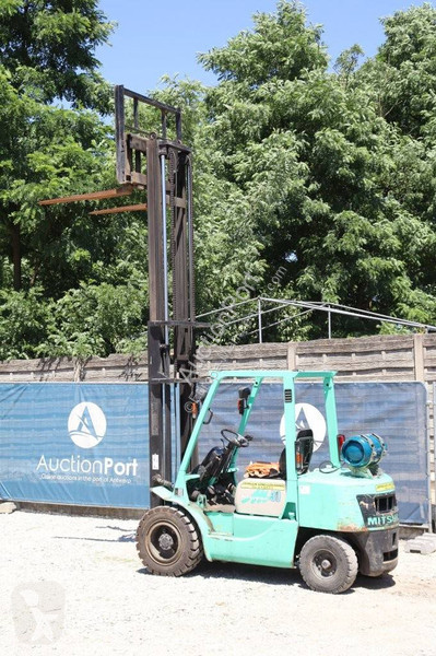 Carretilla elevadora Mitsubishi FG 30 T