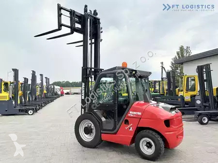 Автопогрузчик Manitou