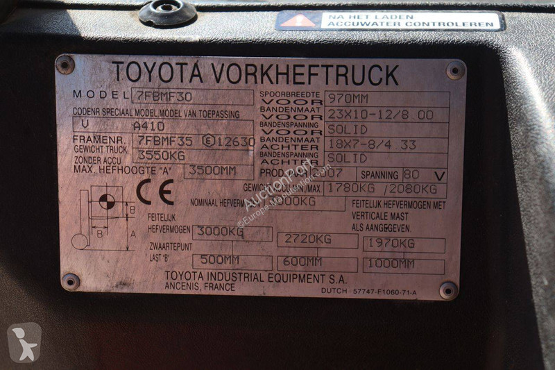 Carretilla elevadora Toyota 30