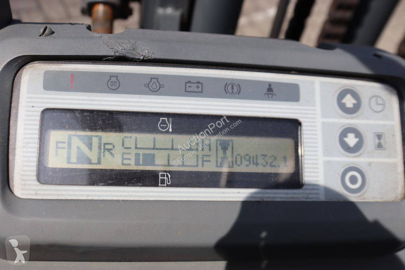 Carretilla elevadora Nissan 30