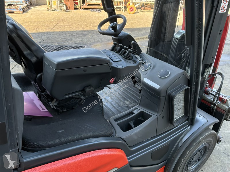Chariot élévateur Linde T