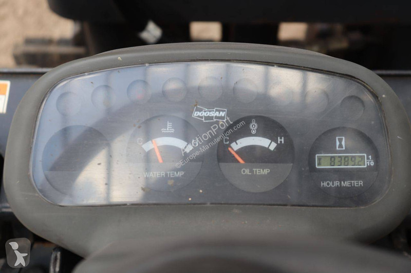 Навантажувач вилковий Doosan G25G
