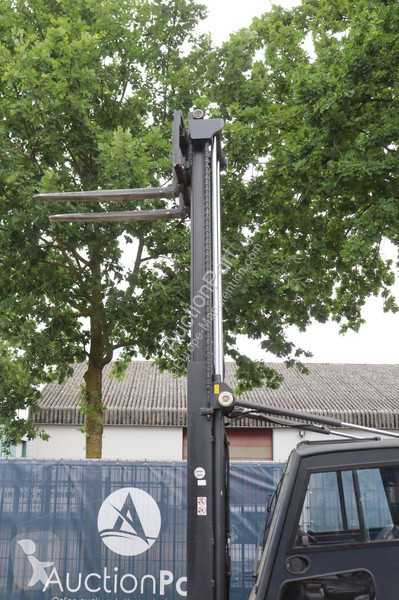 Carretilla elevadora Fenwick E30-01