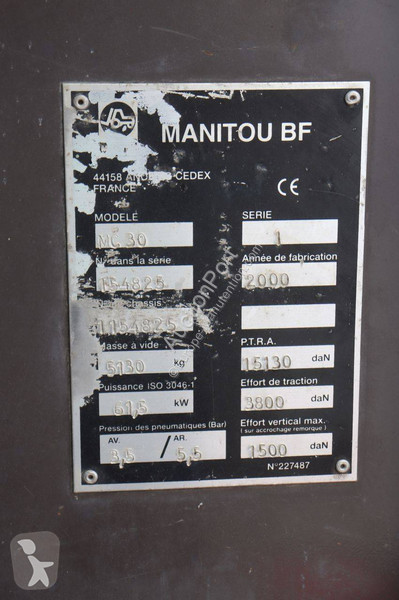 رافعة شوكية Manitou MC 30