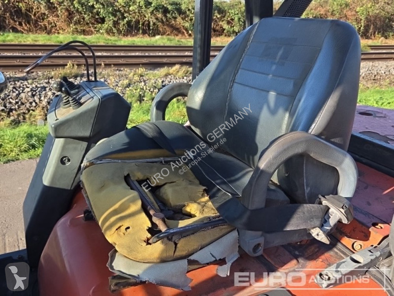 Chariot élévateur Nissan FGD02A300