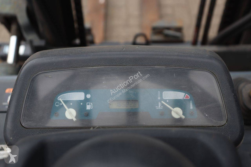 Stivuitor Toyota 02-7FDF30