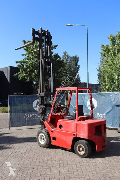 Chariot élévateur Clark C 600 - Y 50 PD