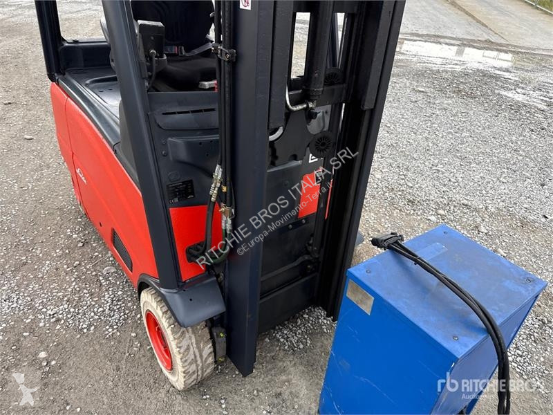 可升降式叉车 Linde E16PH-01 1600 kg Electric Forklift