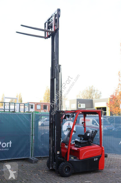 Chariot élévateur Hyster MWB