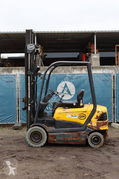 Carretilla elevadora OM XE 25