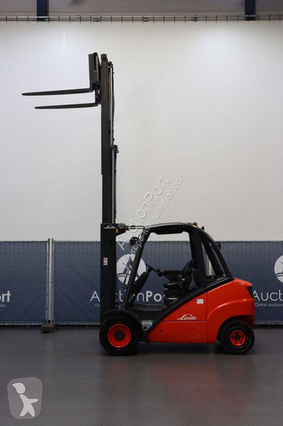 Empilhador elevador Linde D