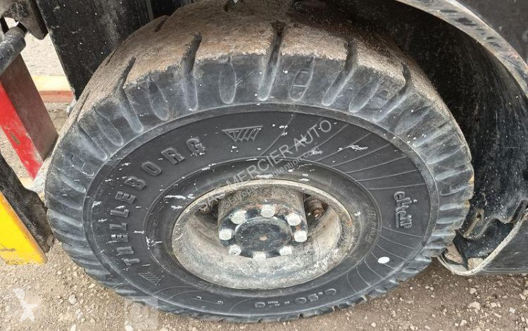 Empilhador elevador Hyster chariot mat