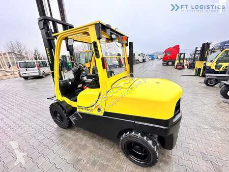 Teleskopický manipulátor Hyster