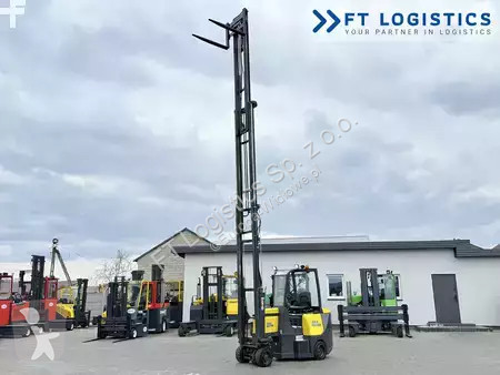 Teleskopický manipulátor Aisle Master