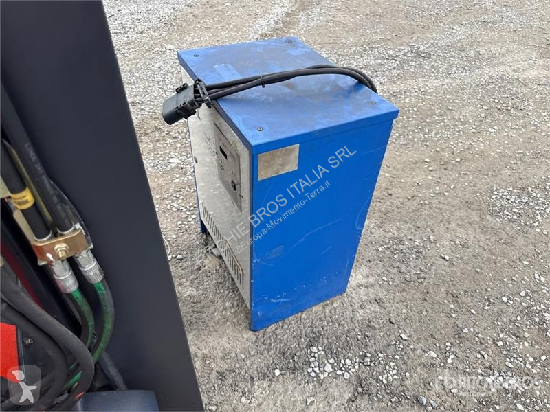 可升降式叉车 Linde E16PH-01 1600 kg Electric Forklift