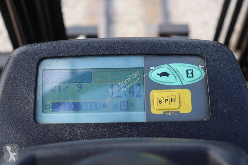 Wózek podnośnikowy Toyota