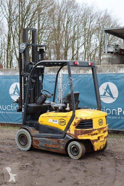 Carretilla elevadora OM XE 25