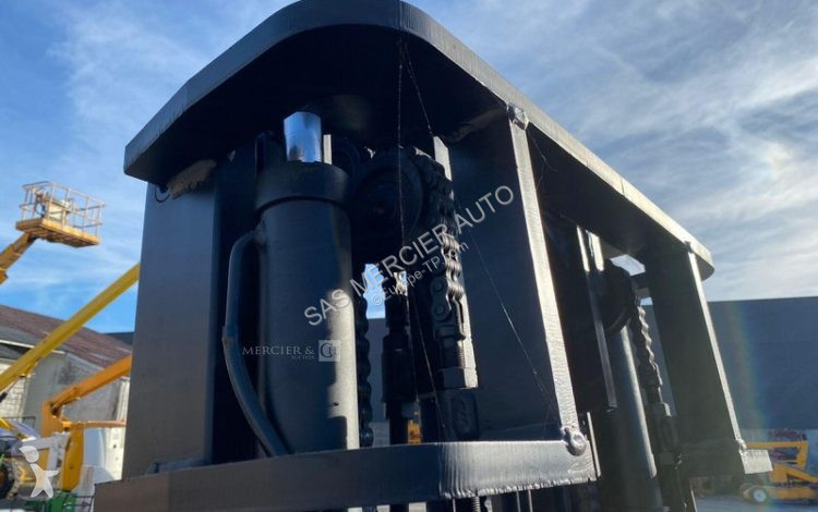 Empilhador elevador  chariot elevateur frontal...