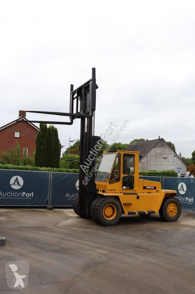 Heftruck Caterpillar V300C