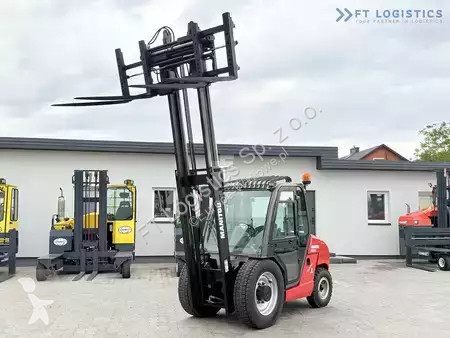 Автопогрузчик Manitou