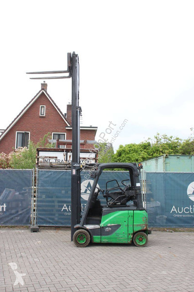 Stivuitor Linde 02
