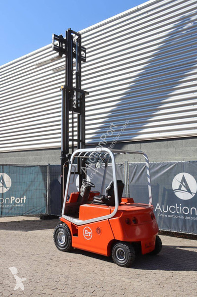 Carretilla elevadora Cesab C4E250V