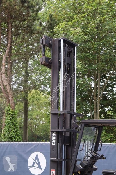 Forklift