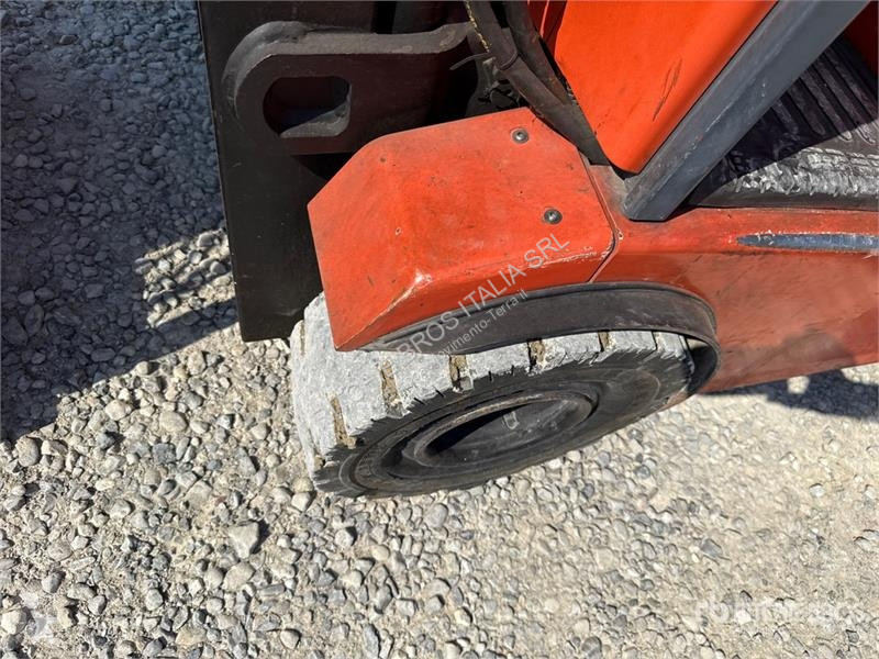 可升降式叉车 Toyota 1500 kg Electric Forklift