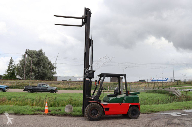 Carretilla elevadora Caterpillar DP40