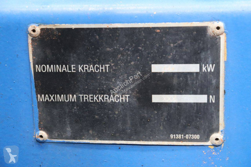 Teleskopický manipulátor Caterpillar DP25K