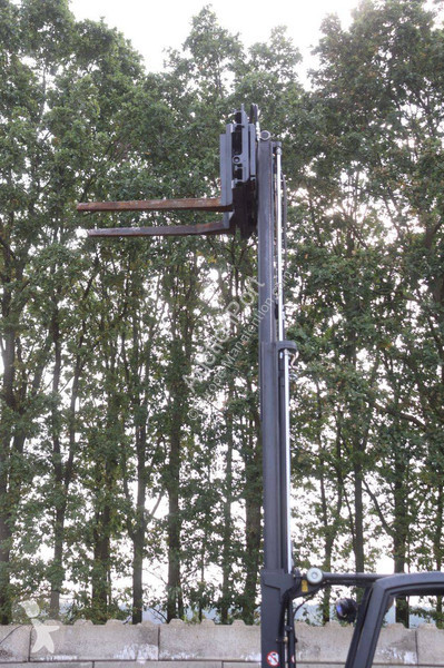 Carretilla elevadora Fenwick E20PH-01