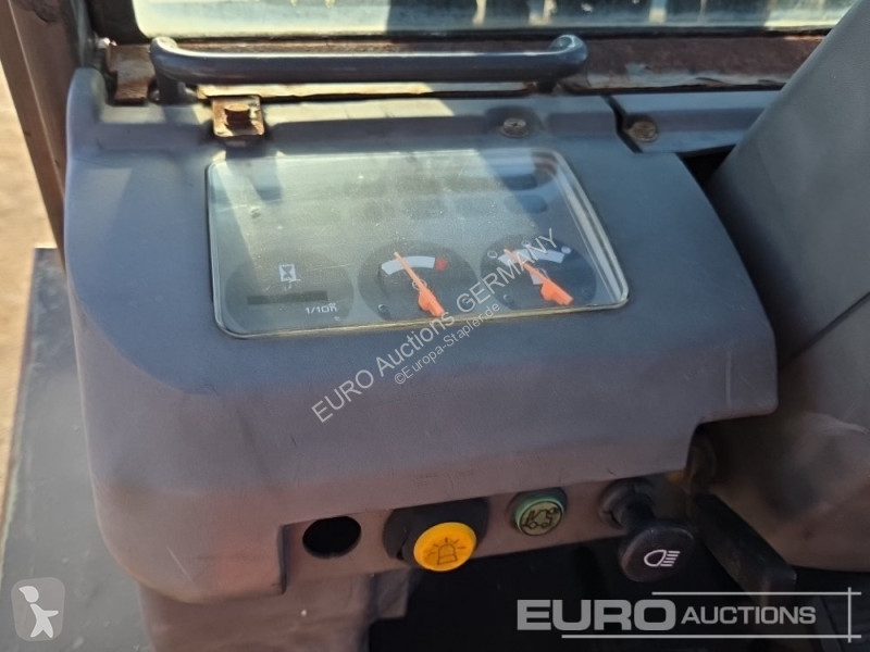 Chariot élévateur Nissan FGD02A300