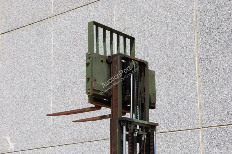 Chariot élévateur Case MHE270