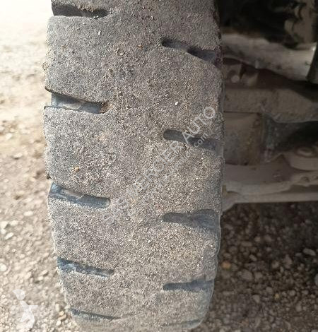 Empilhador elevador Hyster chariot mat