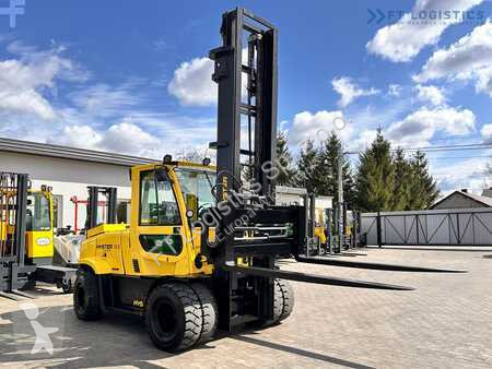 Teleskopický manipulátor Hyster