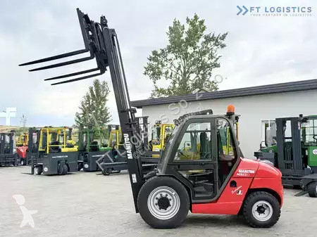 Автопогрузчик Manitou