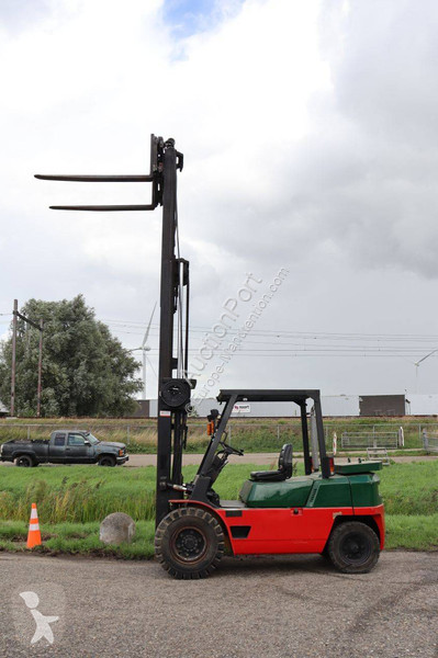 Carretilla elevadora Caterpillar DP40