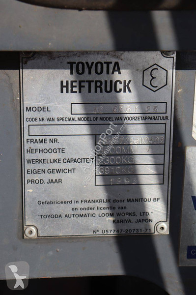 Wózek podnośnikowy Toyota 42-6FGF25