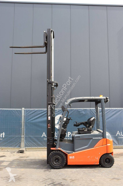 Carrello elevatore Toyota 8FBMKT25