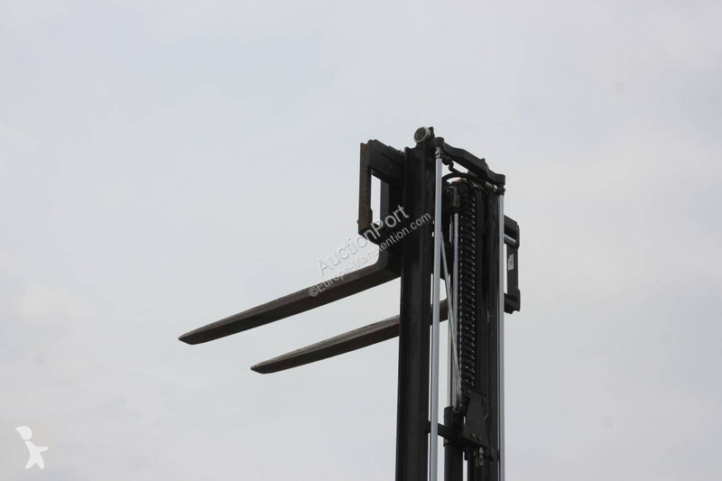 Stivuitor Linde 02