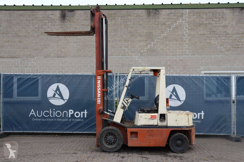 Chariot élévateur Nissan EH02A25
