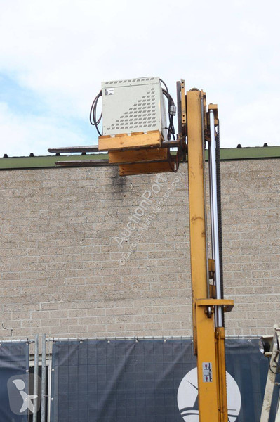 Carretilla elevadora TCM FHB15H4