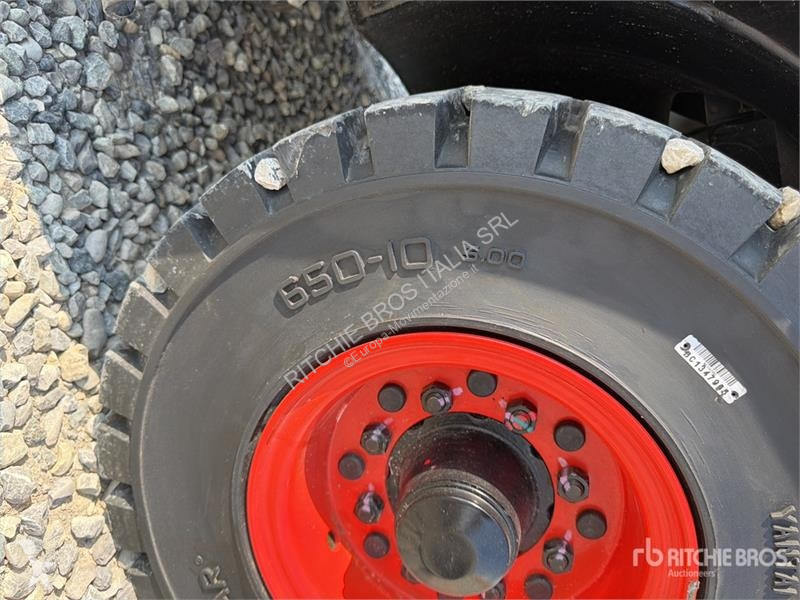 Навантажувач вилковий Bobcat D30NXP 3000 kg...