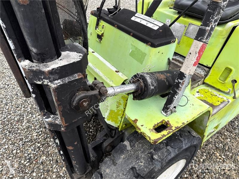 Emelőtargonca Clark C500 Y80PD 4000 kg Forklift
