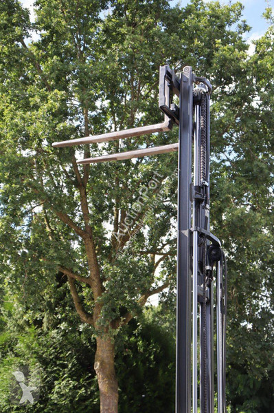 Carretilla elevadora Fenwick E16H-02