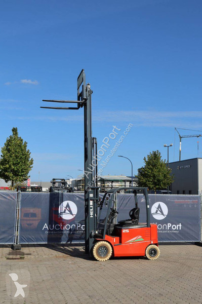 Carretilla elevadora Heli CPD25