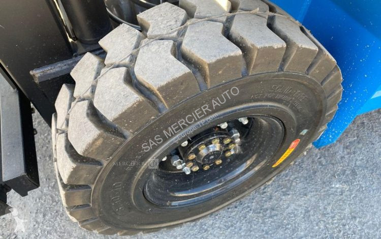 Empilhador elevador  chariot elevateur frontal...